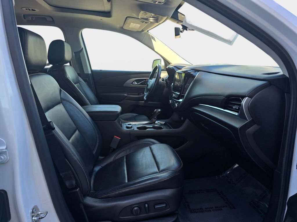 Used 2018 Chevrolet Traverse LT AWD/4WD image 12