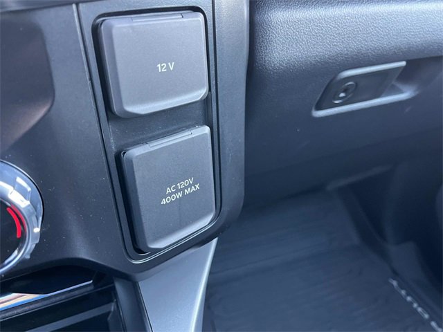 Used 2025 Ford F350 Lariat w/ Lariat Ultimate Package image 37