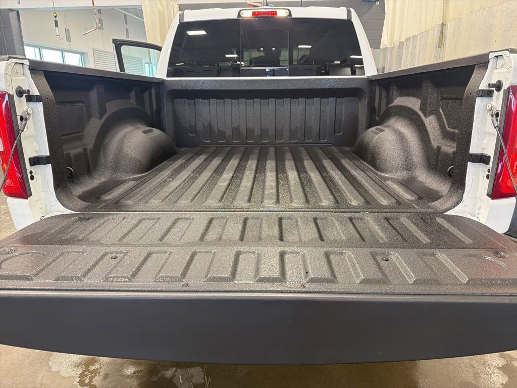 Used 2025 RAM 1500 Laramie w/ Sport Appearance Package AWD/4WD image 20