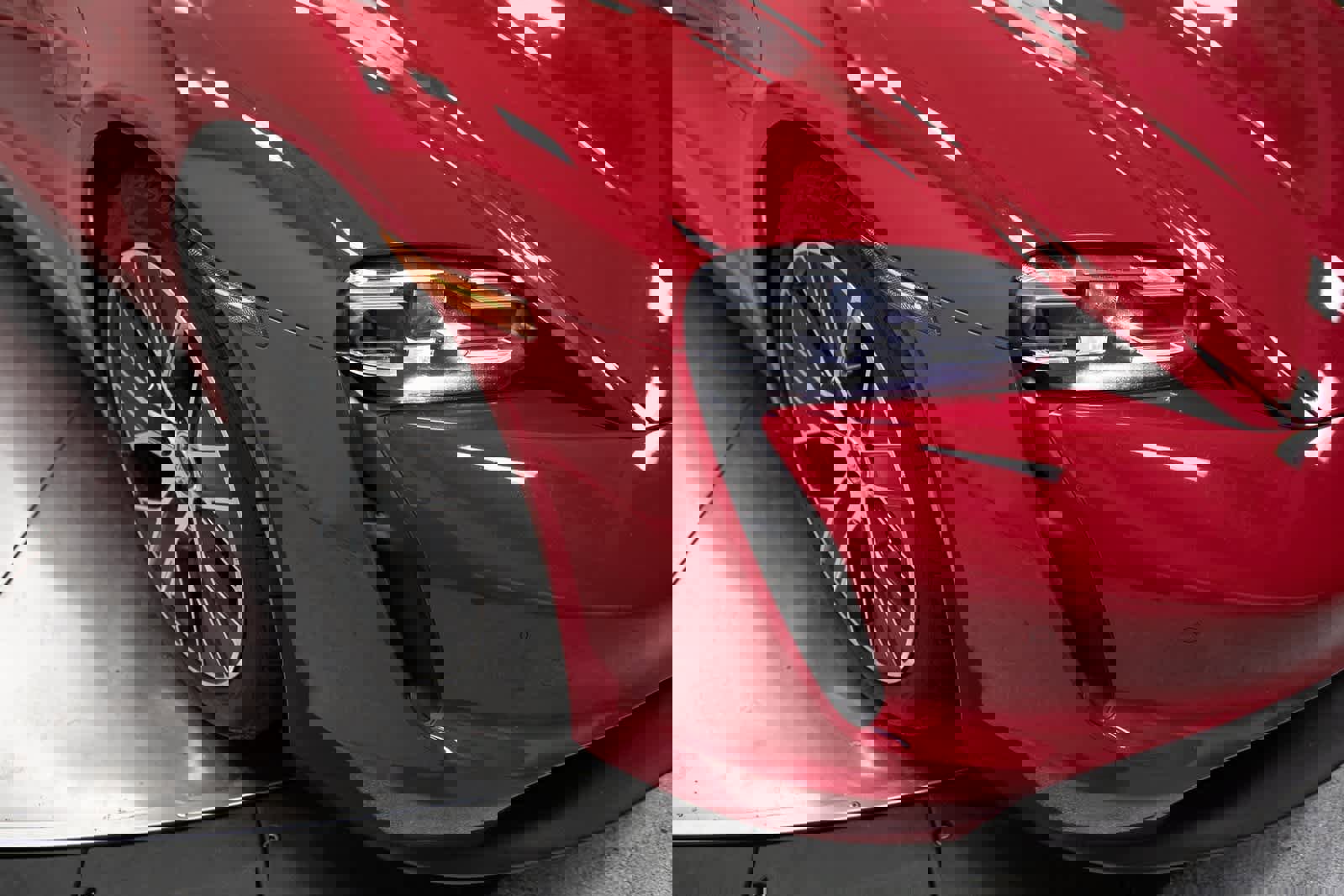 Certified 2024 Porsche Taycan image 12