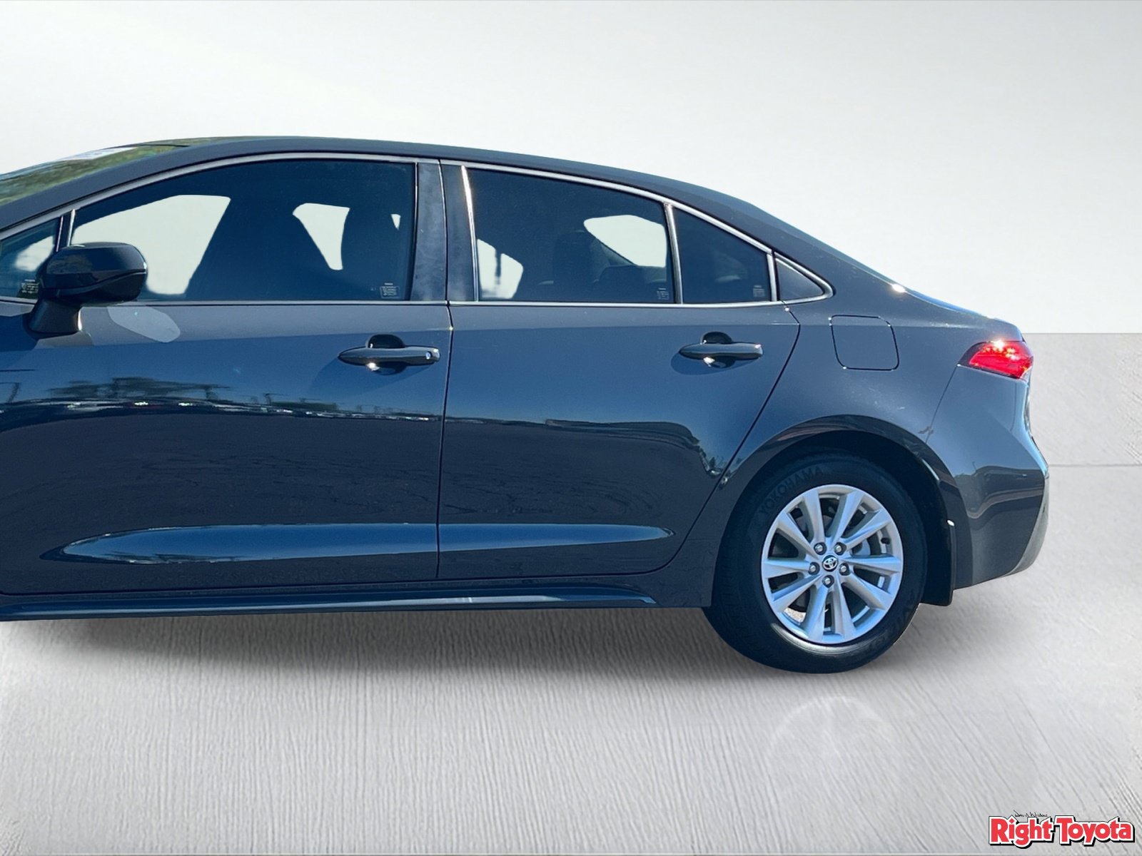 Certified 2026 Toyota Corolla LE w/ LE Premium Package FWD image 10