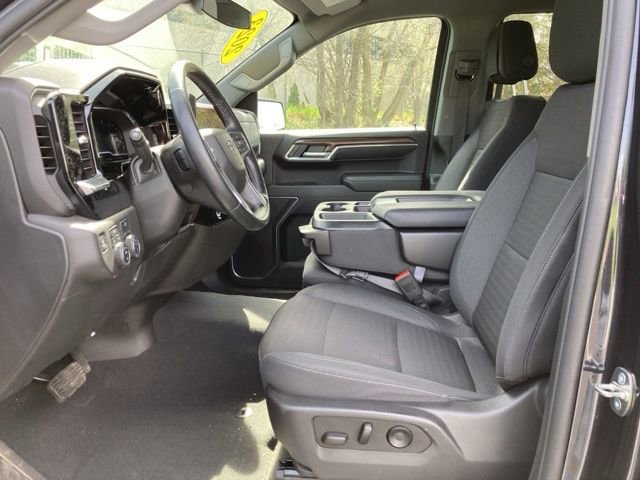 Used 2023 Chevrolet Silverado 1500 RST AWD/4WD image 5