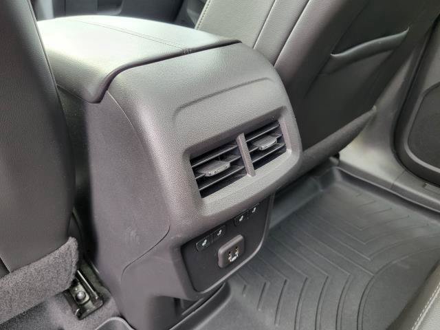 Used 2022 Chevrolet Equinox Premier AWD/4WD image 30