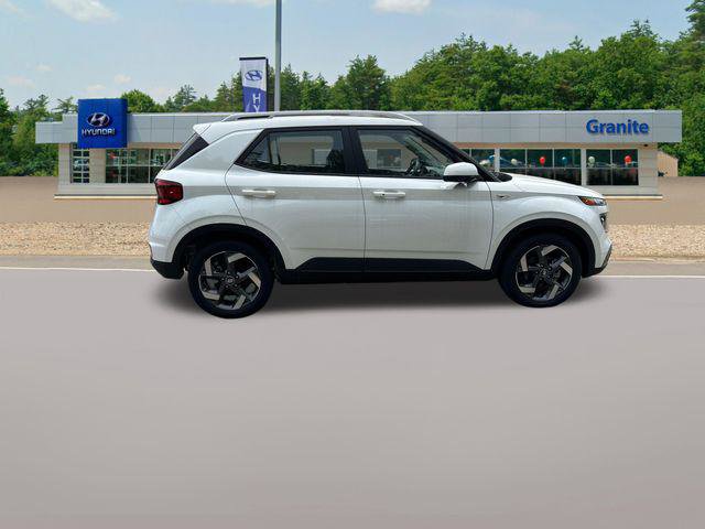 New 2026 Hyundai Venue SEL FWD image 4