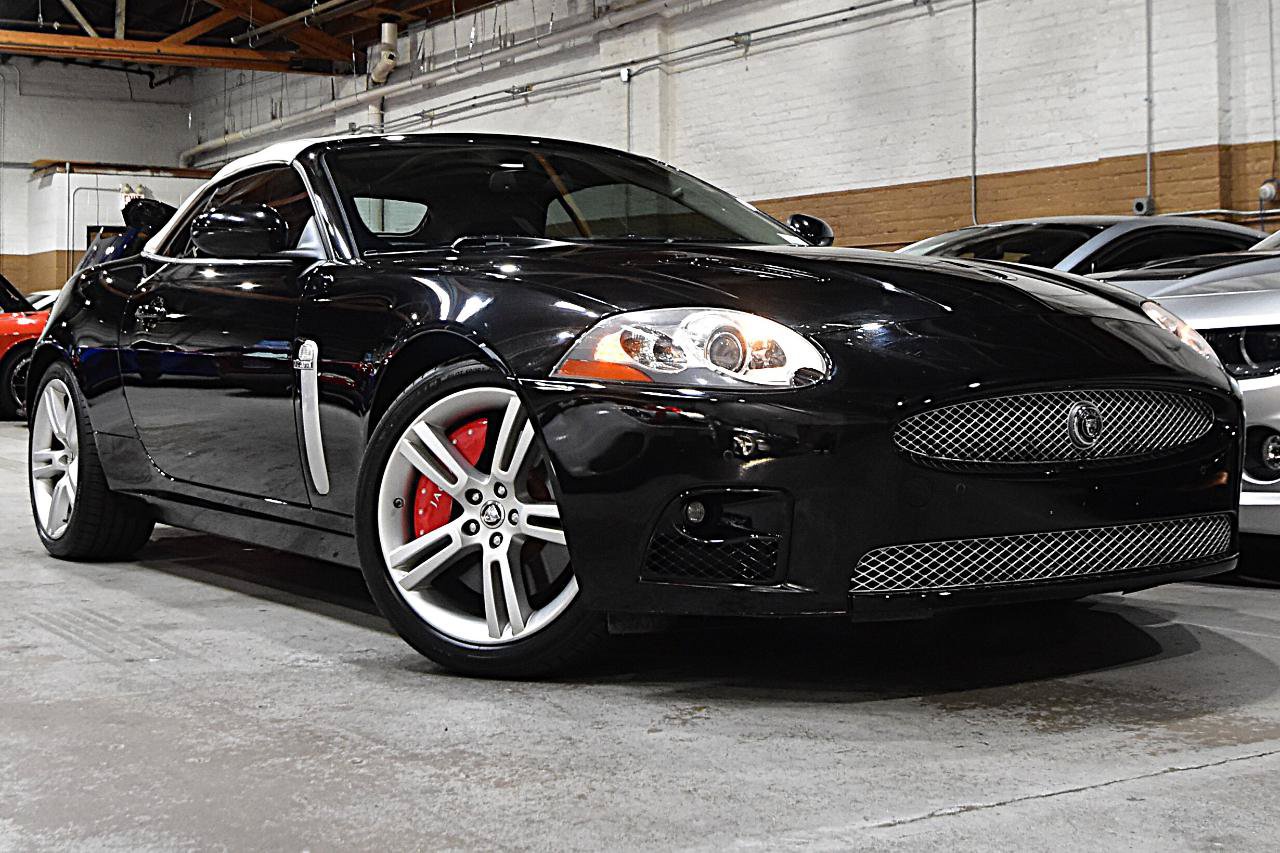 Used 2009 Jaguar XKR R RWD image 2