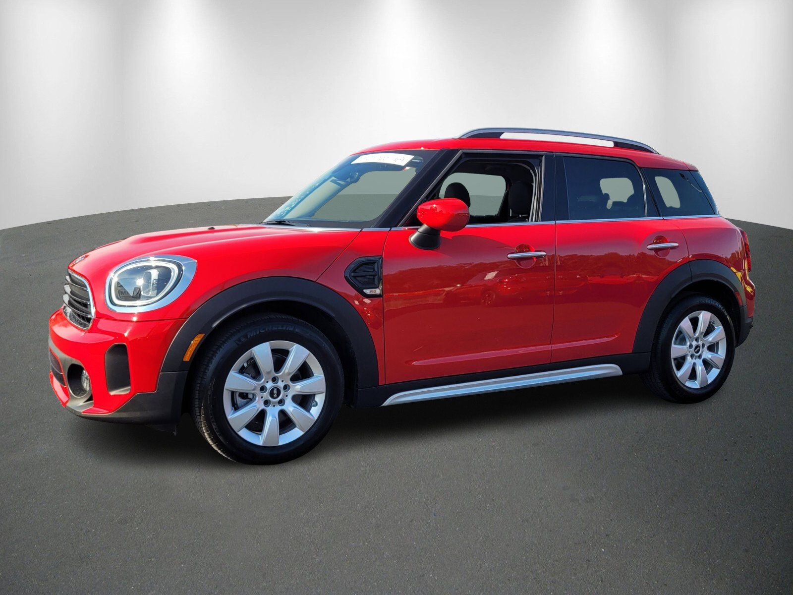 Used 2024 MINI Cooper Countryman image 3