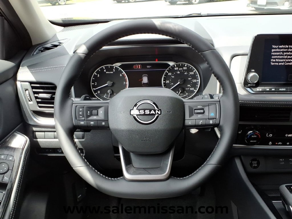 New 2027 Nissan Rogue SV AWD/4WD image 12