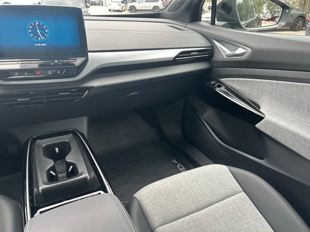 Used 2024 Volkswagen ID.4 2WD image 11