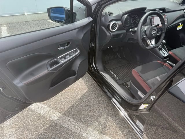 Certified 2025 Nissan Versa SR w/ Trunk Package FWD image 10