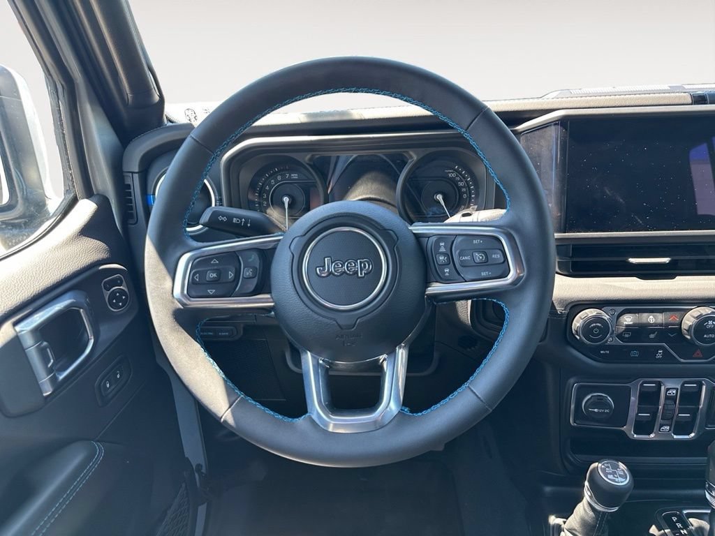 Used 2024 Jeep Wrangler High Altitude AWD/4WD image 20