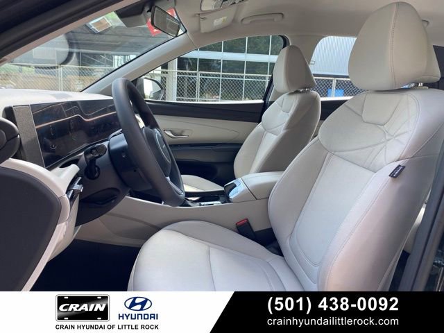 Used 2025 Hyundai Tucson SE image 26