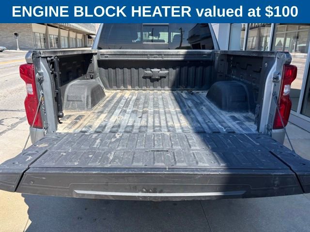 Used 2024 Chevrolet Silverado 1500 LT Trail Boss w/ LT Trail Boss Premium Package AWD/4WD image 9