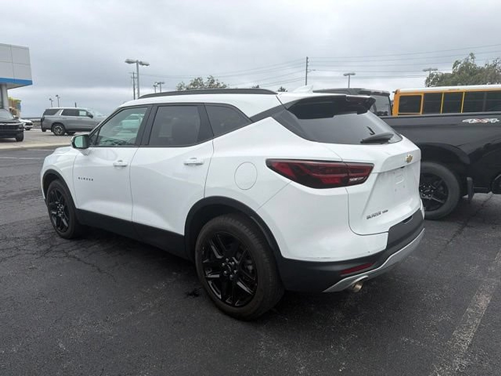 Used 2023 Chevrolet Blazer LT AWD/4WD image 7