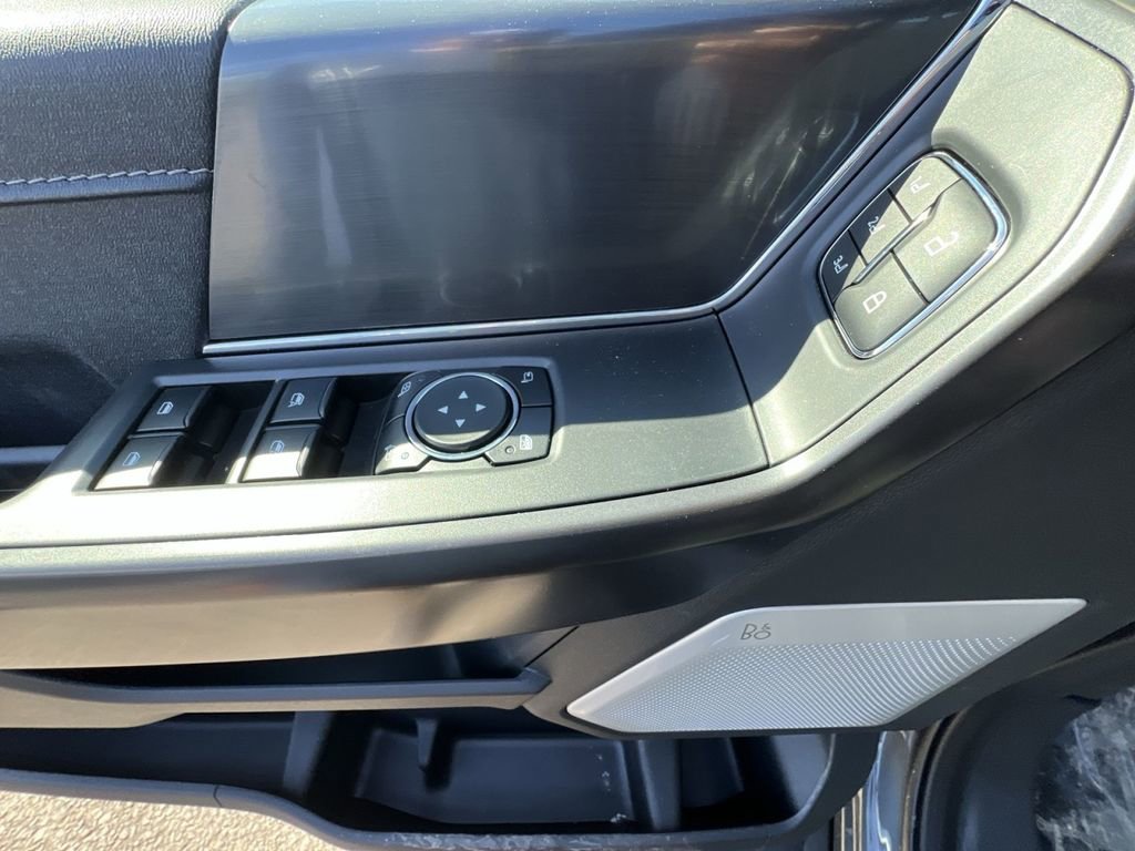 New 2026 Ford F150 Lariat w/ Equipment Group 502A High image 15