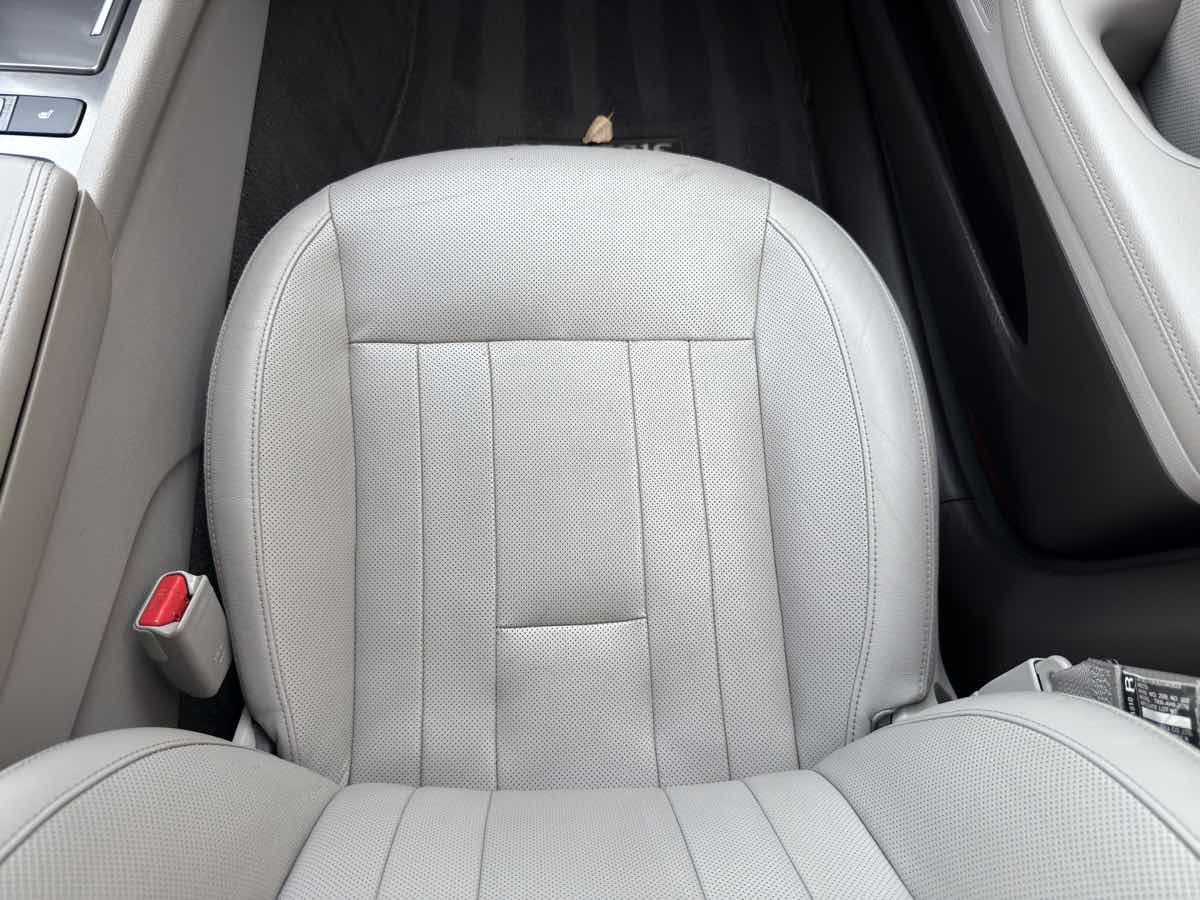 Used 2017 Genesis G80 3.8 image 25