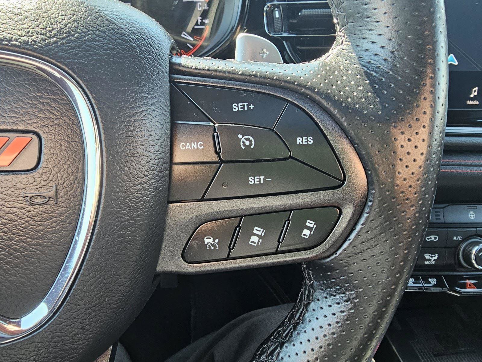 Used 2023 Dodge Durango R/T image 23