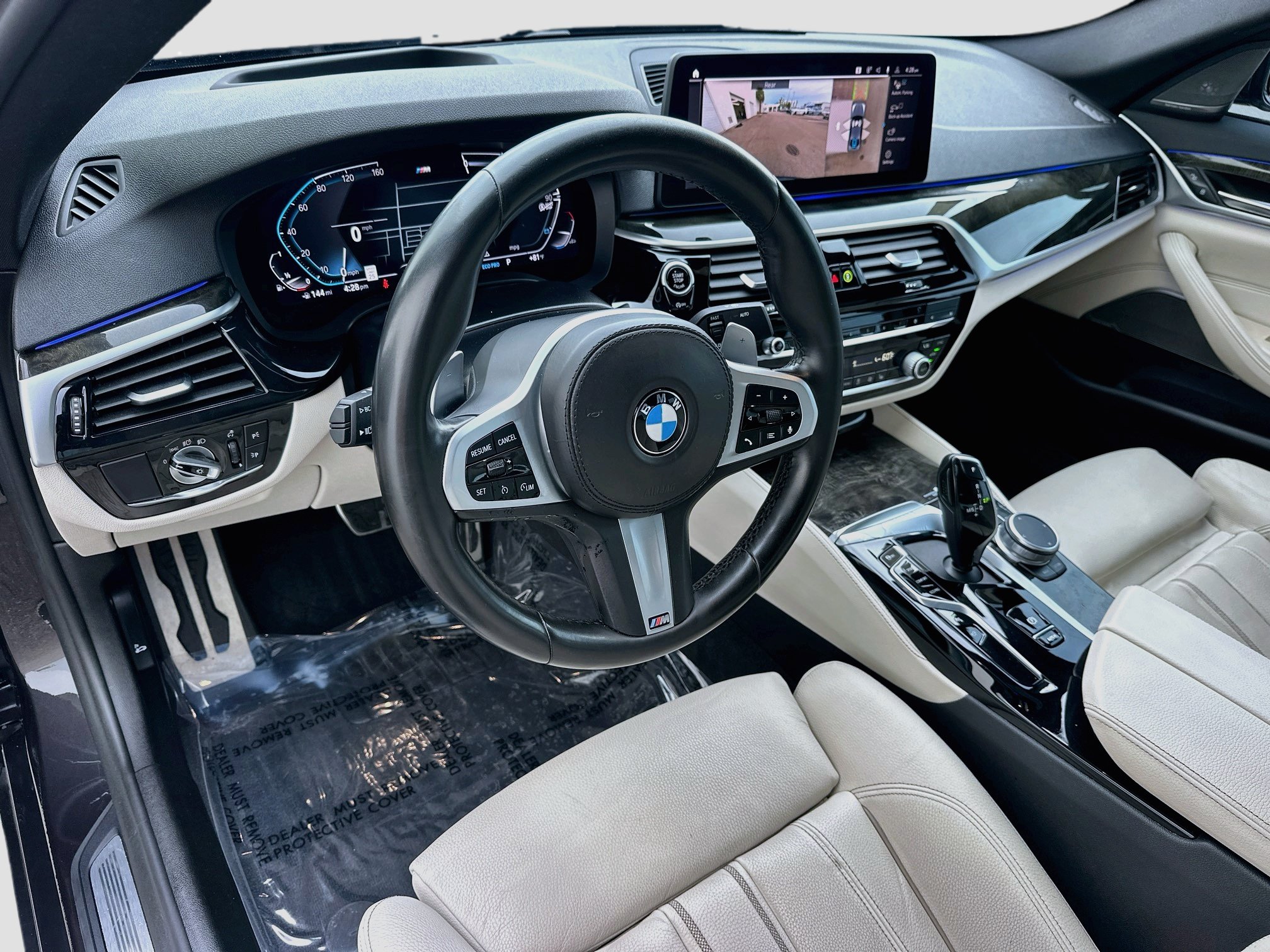 Used 2021 BMW 530i w/ M Sport Package RWD image 9