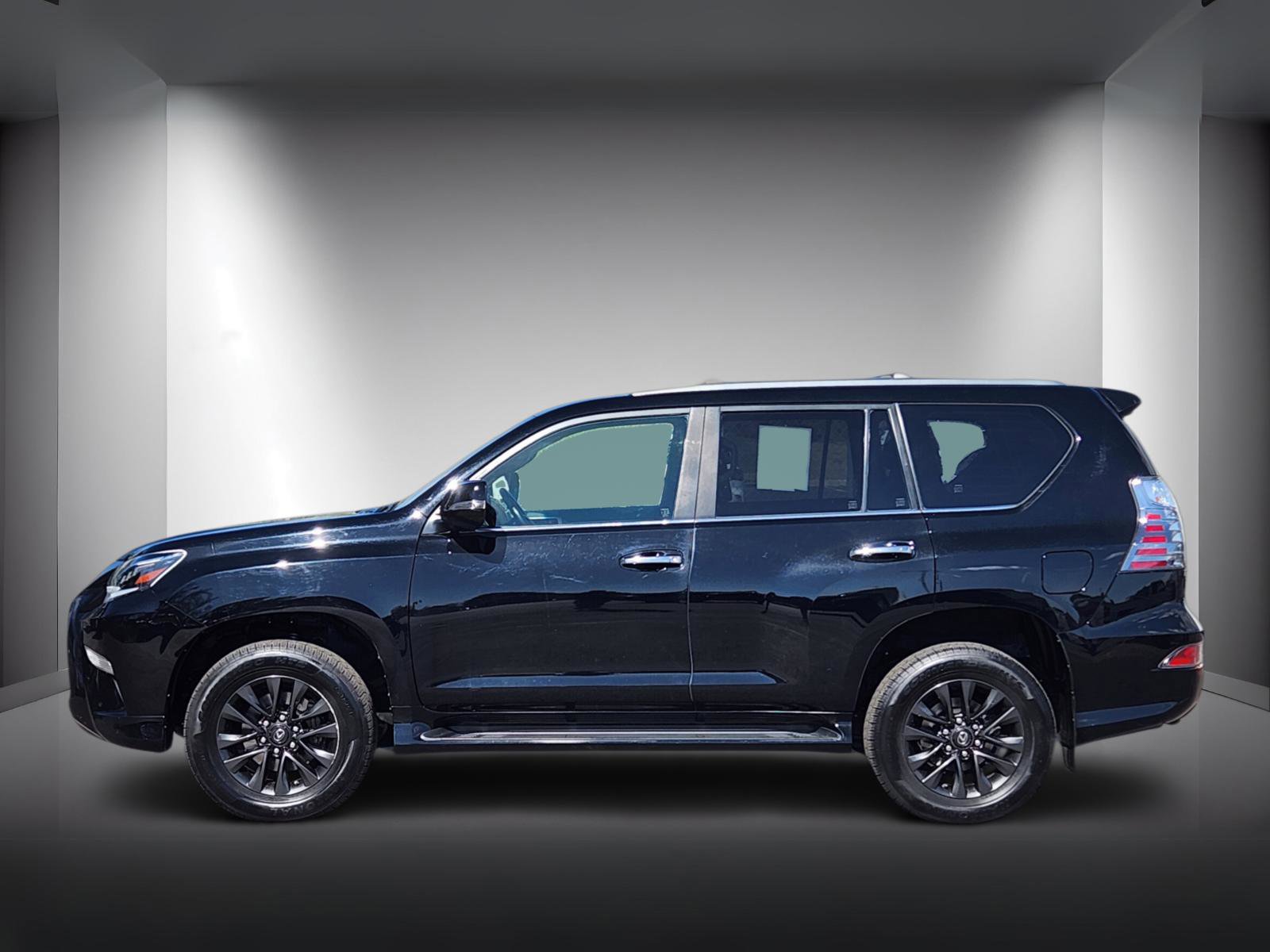 Used 2020 Lexus GX 460 Premium w/ Premium Package AWD/4WD image 2