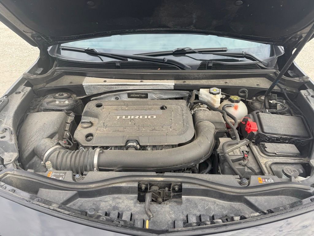 Used 2019 Cadillac XT4 Premium Luxury w/ Cold Weather Package image 18