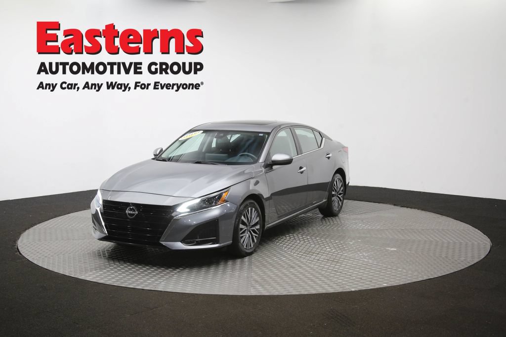 Used 2023 Nissan Altima 2.5 SV w/ SV Premium Package AWD/4WD image 55