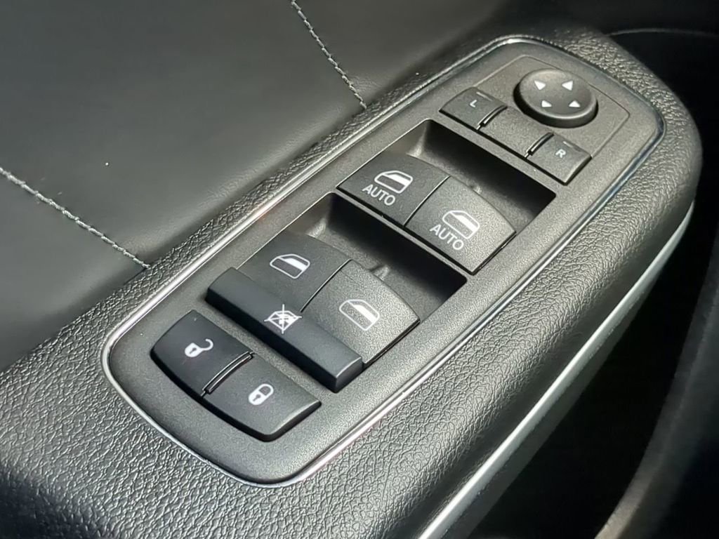 Used 2023 Dodge Charger Scat Pack w/ Dynamics Package image 24