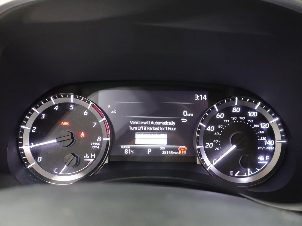 Certified 2024 Toyota Highlander XLE AWD/4WD image 39