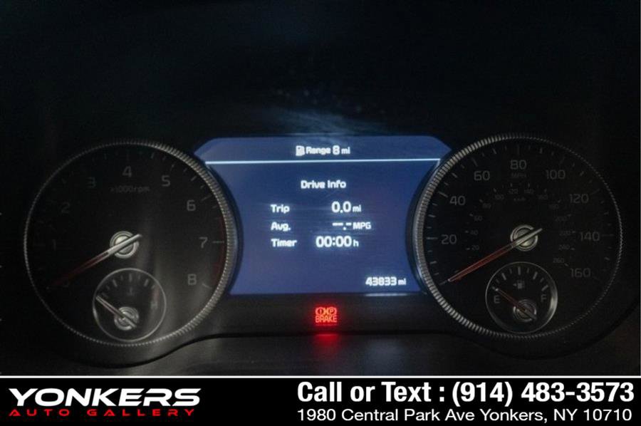 Used 2022 Kia Telluride SX w/ SX Prestige Package image 32