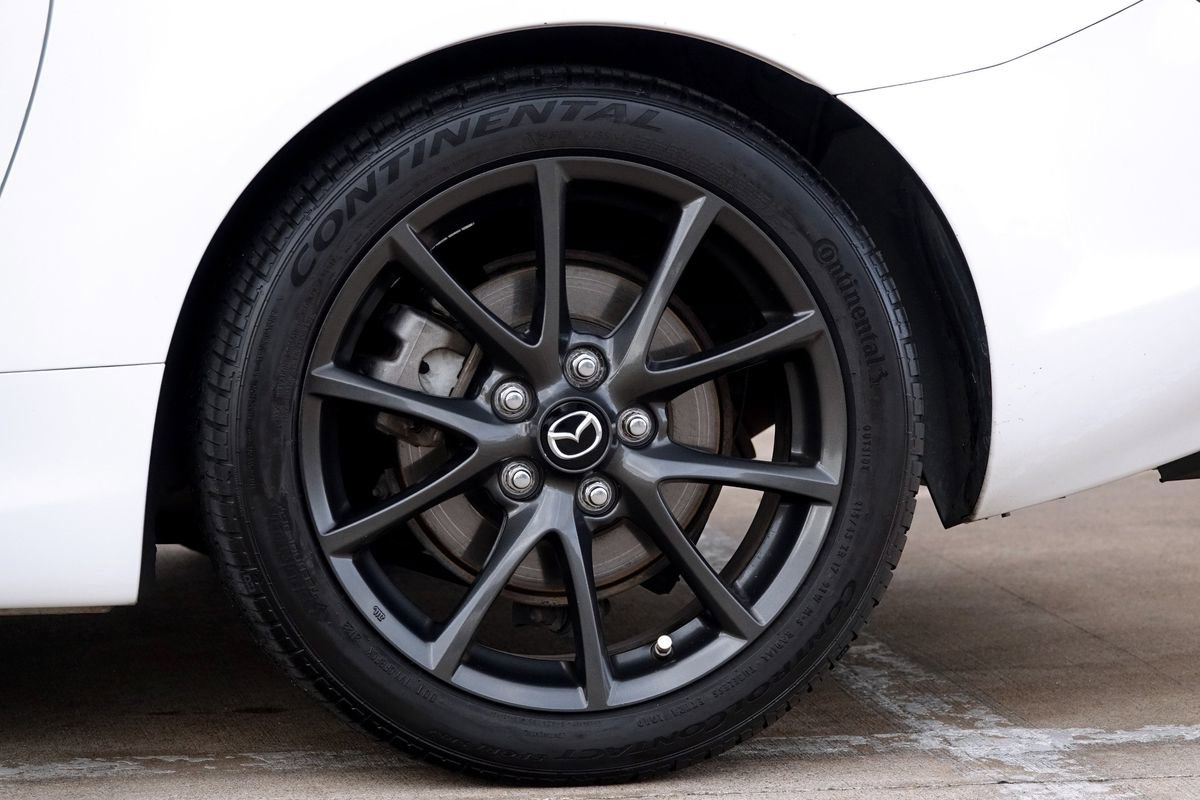 Used 2013 MAZDA MX-5 Miata Club image 22