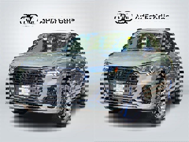 New 2025 Audi Q3 2.0T Premium image 1