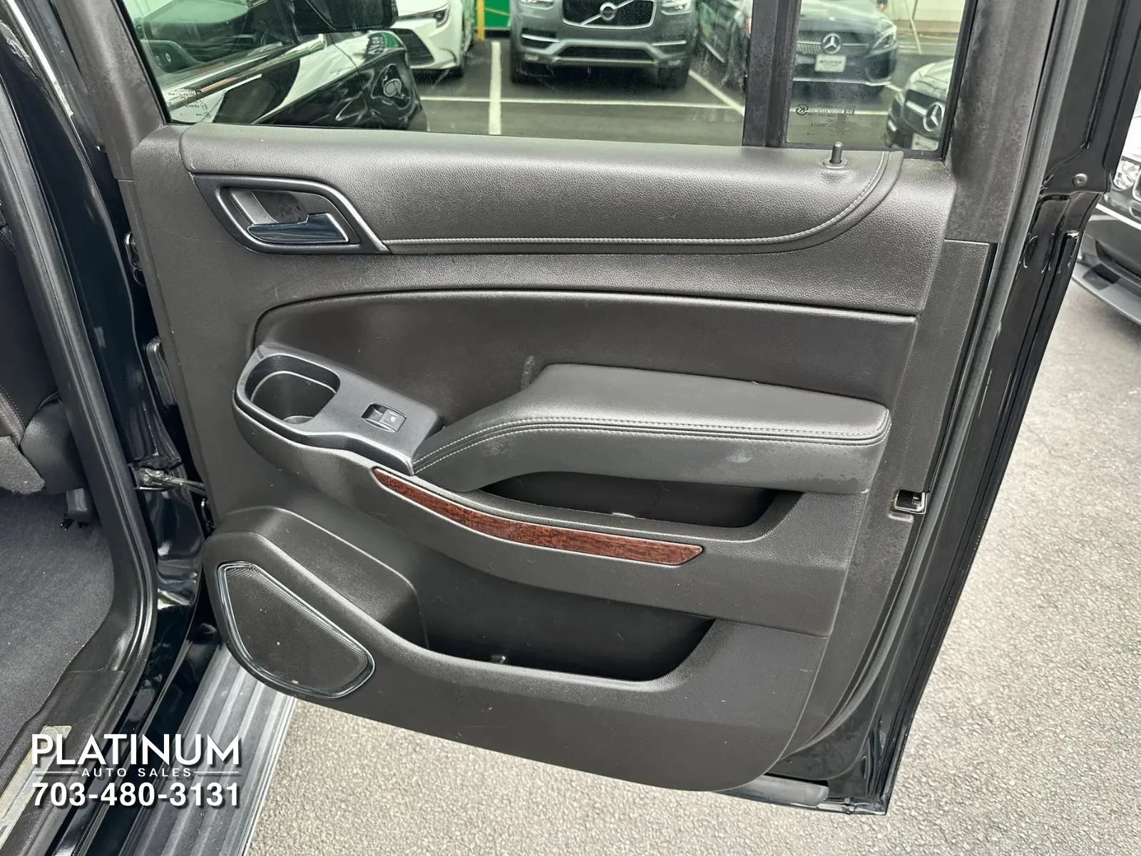 Used 2019 GMC Yukon XL SLT w/ HD Trailering Package AWD/4WD image 19