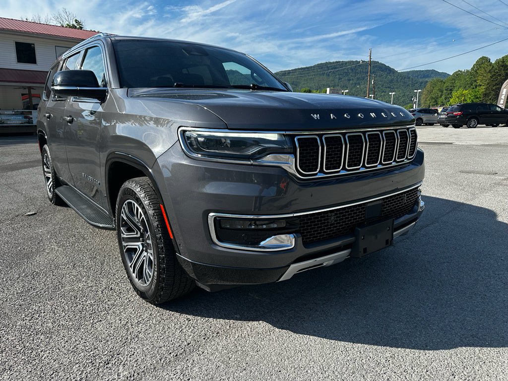 Used 2024 Jeep Wagoneer Series II w/ Flexible Seating Group