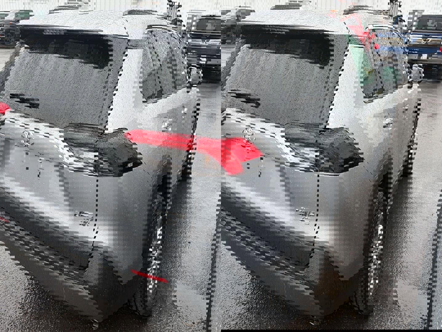 Used 2021 Toyota RAV4 Limited AWD/4WD image 9