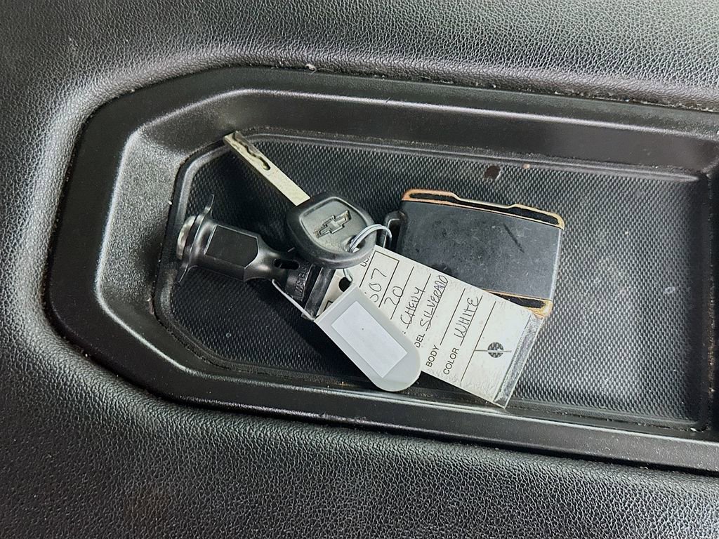 Used 2020 Chevrolet Silverado 1500 LT image 34