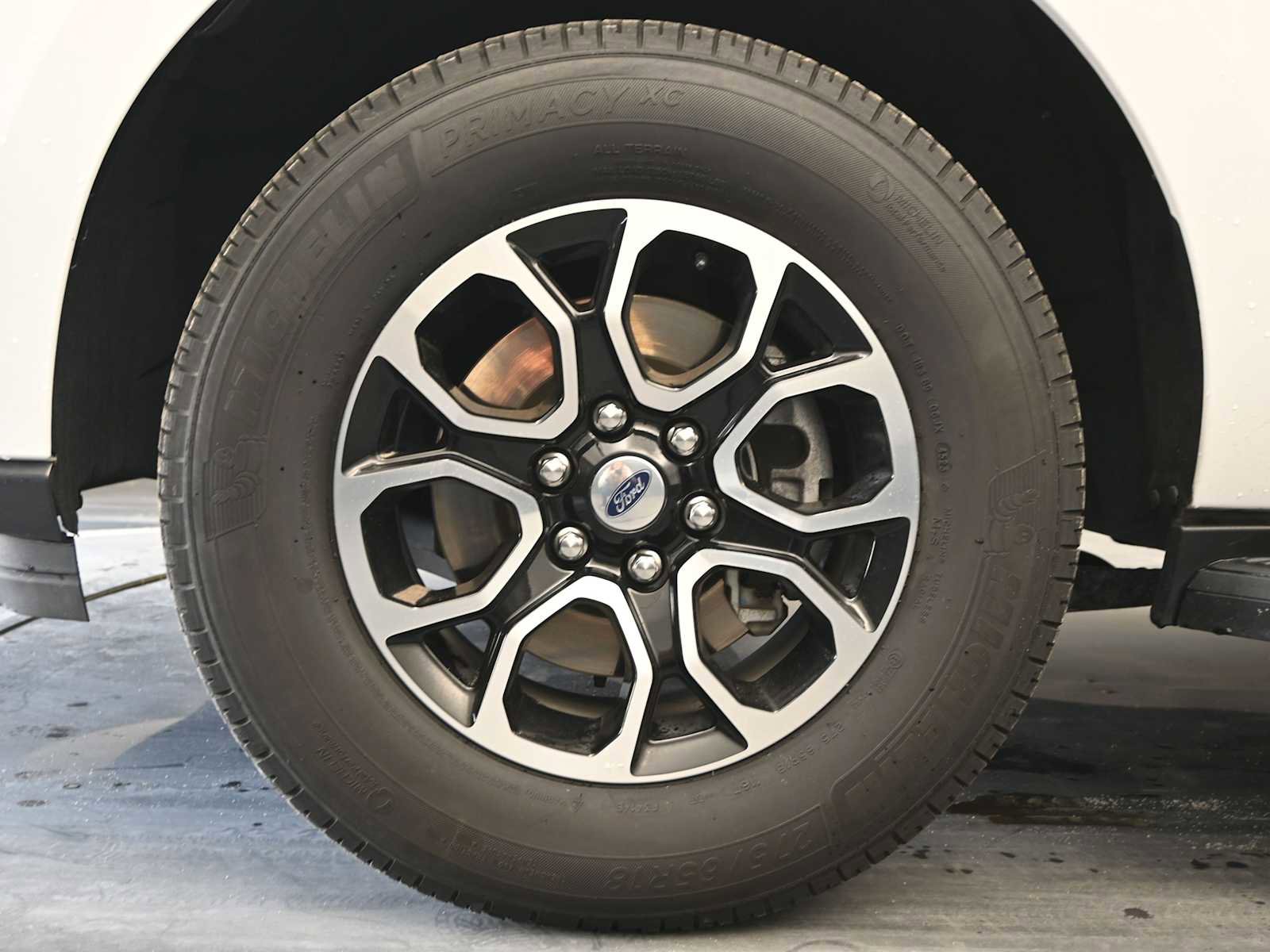 Used 2024 Ford Expedition XLT image 10