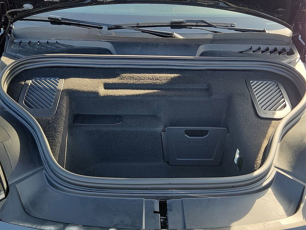 Certified 2025 Porsche Macan 4S Electric image 28