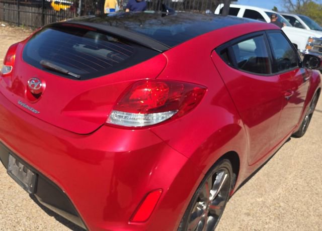 Used 2016 Hyundai Veloster w/ Option Group 02 image 5