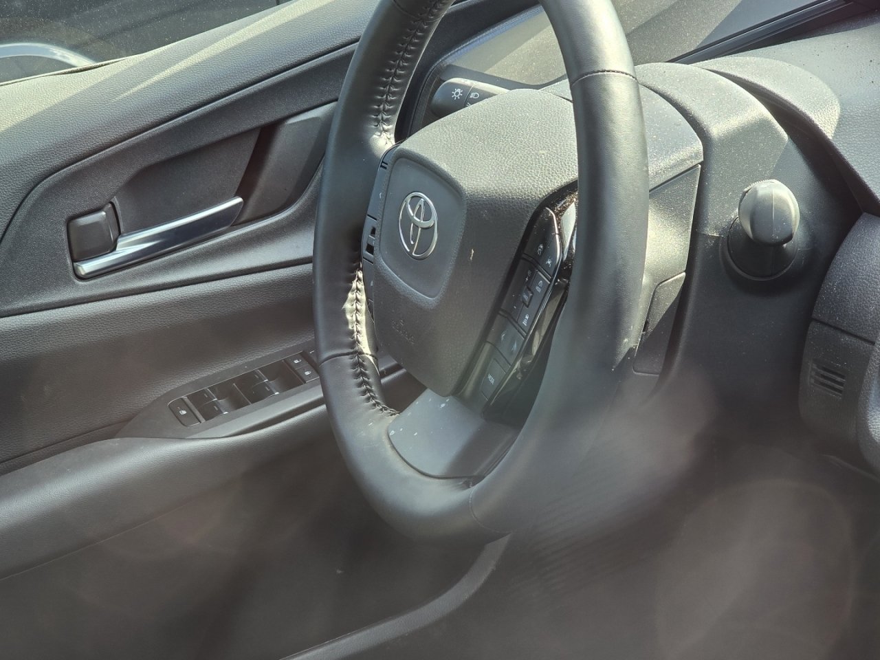 Used 2026 Toyota Prius AWD image 16