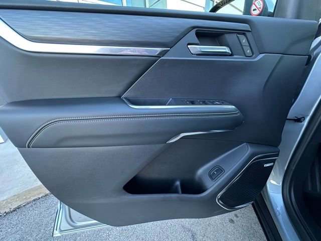 New 2026 GMC Acadia Elevation w/ Elevation Premium Package FWD image 12