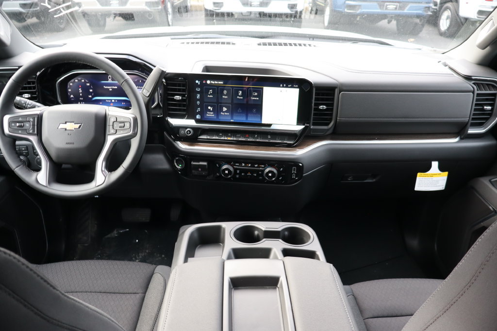 New 2026 Chevrolet Silverado 1500 LT w/ Z71 Off-Road Package AWD/4WD image 17