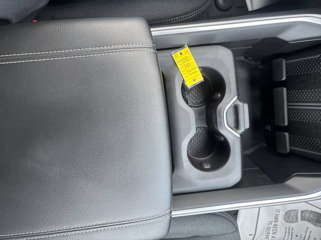 New 2026 RAM 2500 Big Horn AWD/4WD image 14
