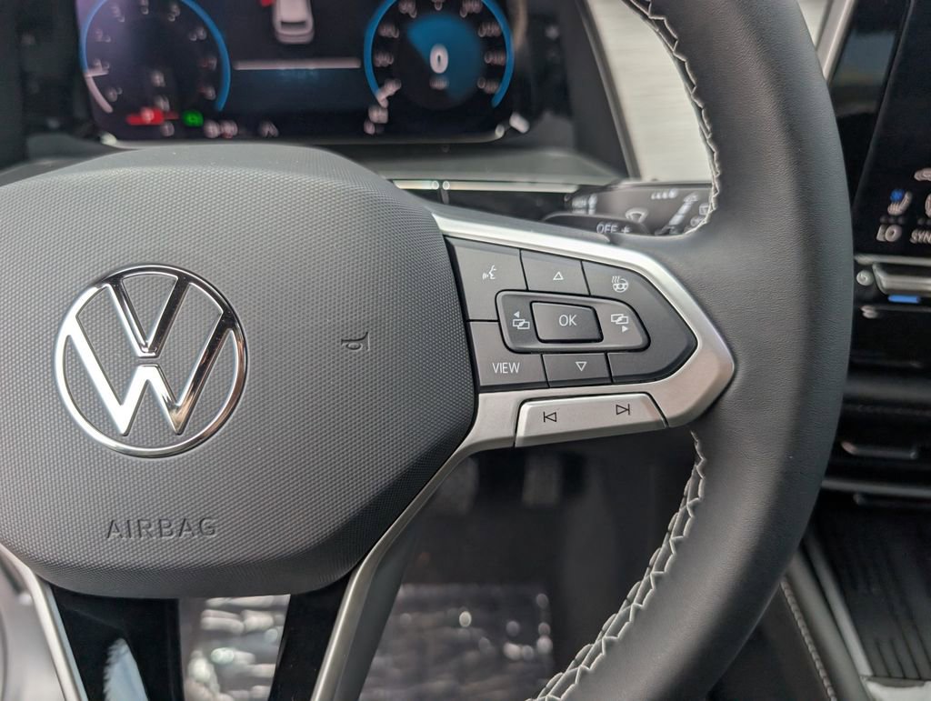 New 2025 Volkswagen Atlas Cross Sport SE image 16