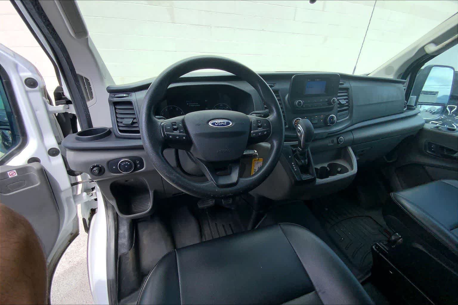 Used 2020 Ford Transit 150 Low Roof RWD image 14