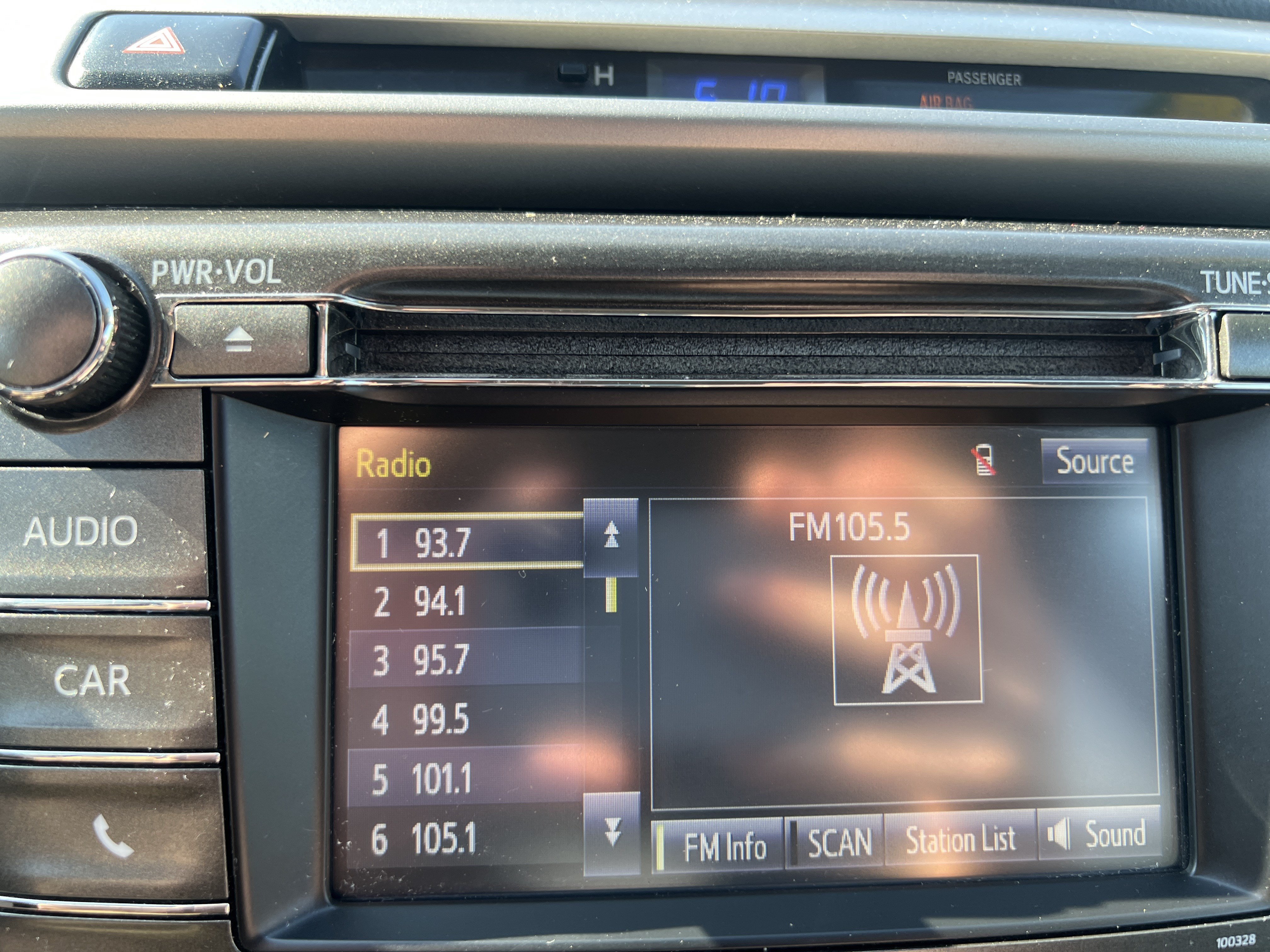 Used 2014 Toyota RAV4 LE AWD/4WD image 27