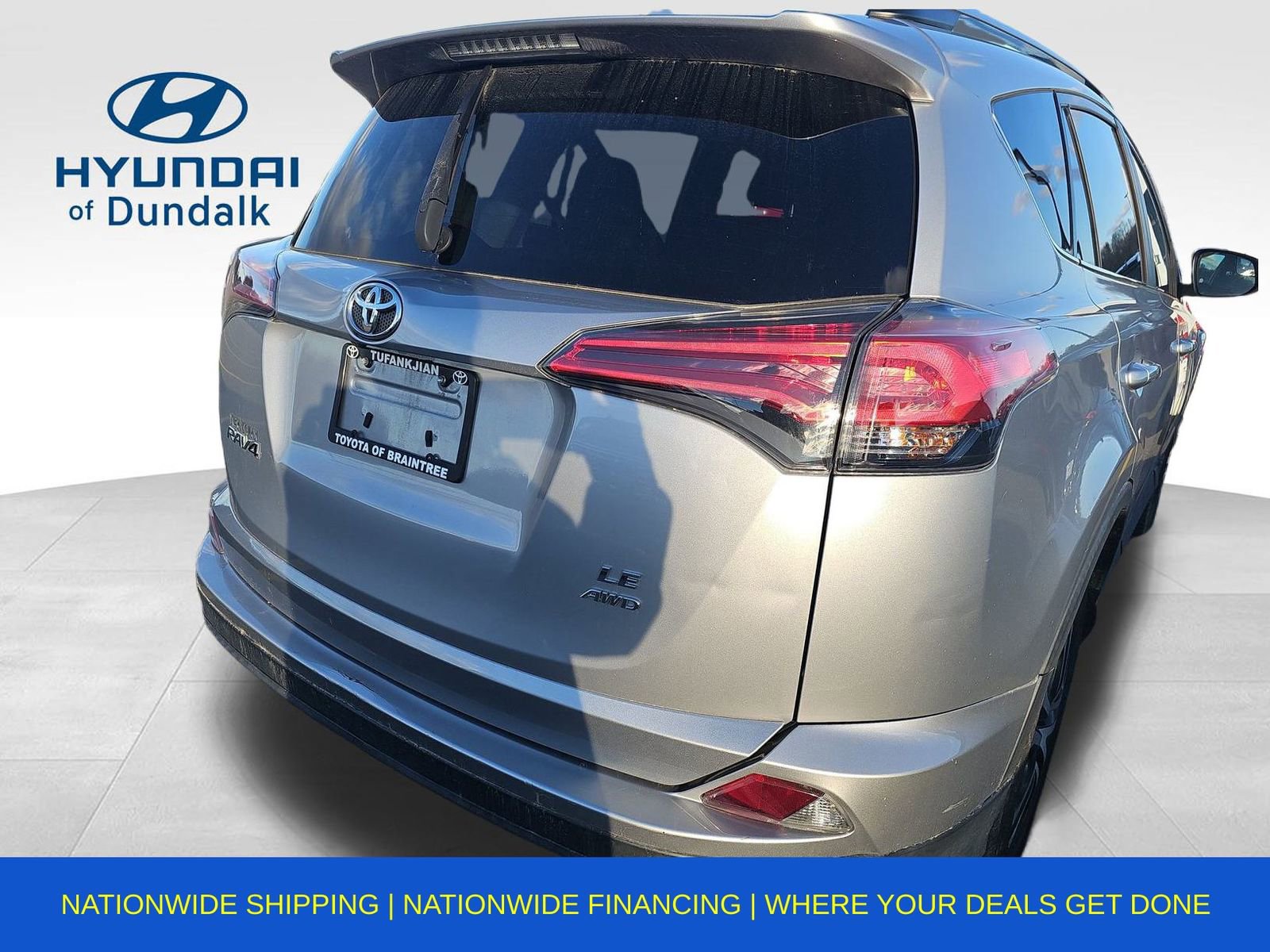 Used 2017 Toyota RAV4 LE w/ Carpet Mat Package image 5