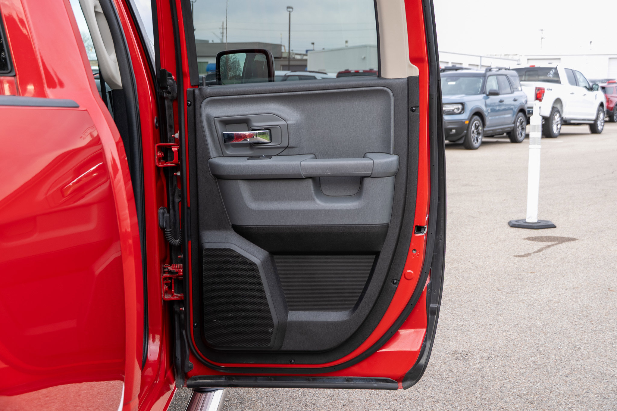 Used 2016 RAM 1500 Classic SLT image 14