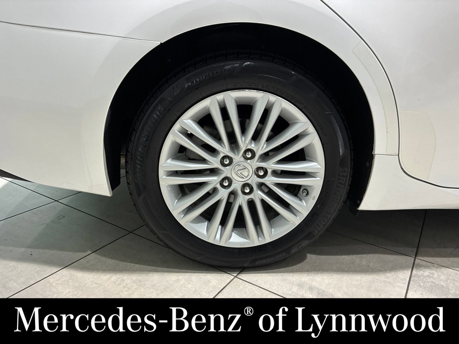 Used 2017 Lexus ES 350 w/ Premium Package FWD image 11