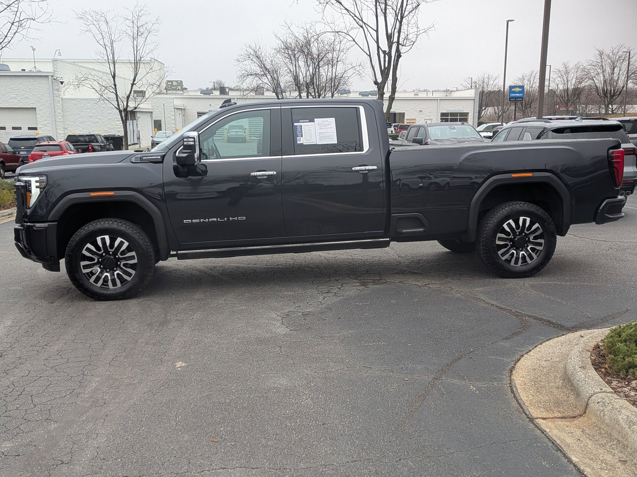 Certified 2024 GMC Sierra 2500 Denali Ultimate image 6