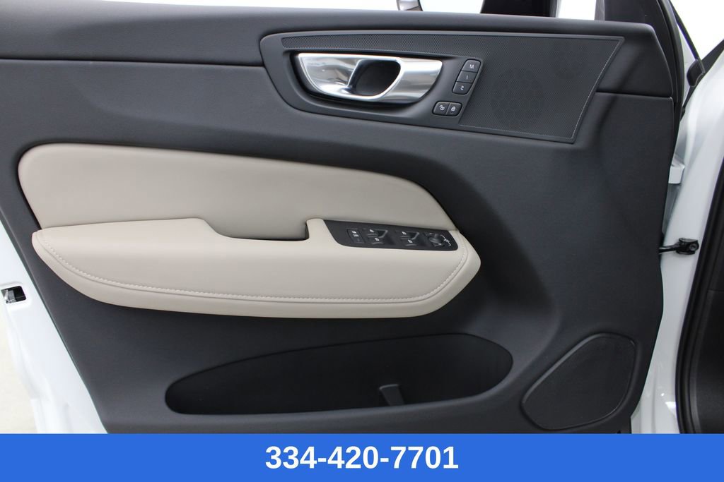 New 2026 Volvo XC60 B5 Plus w/ Climate Package image 16