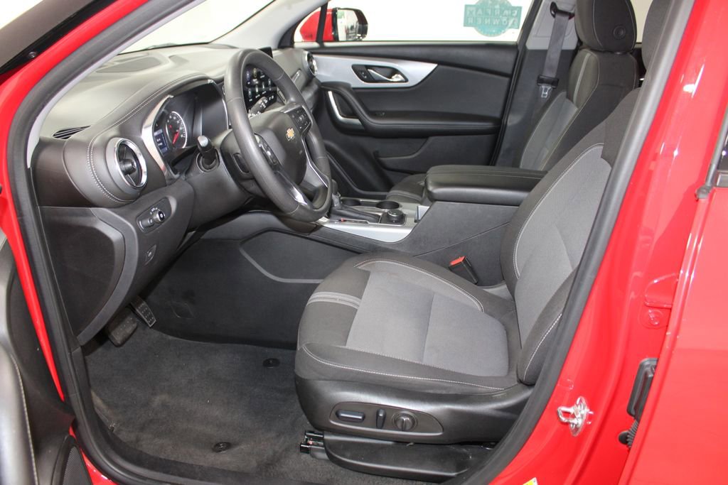 Used 2024 Chevrolet Blazer LT image 19