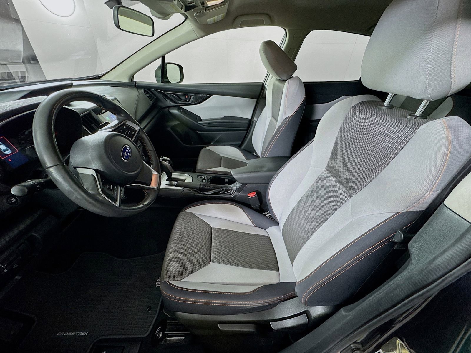 Used 2019 Subaru Crosstrek 2.0i Premium w/ Eyesight System image 18